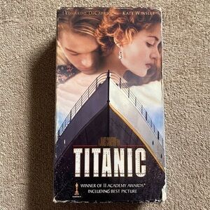 Titanic VHS 2-Tape Box Set Vintage
